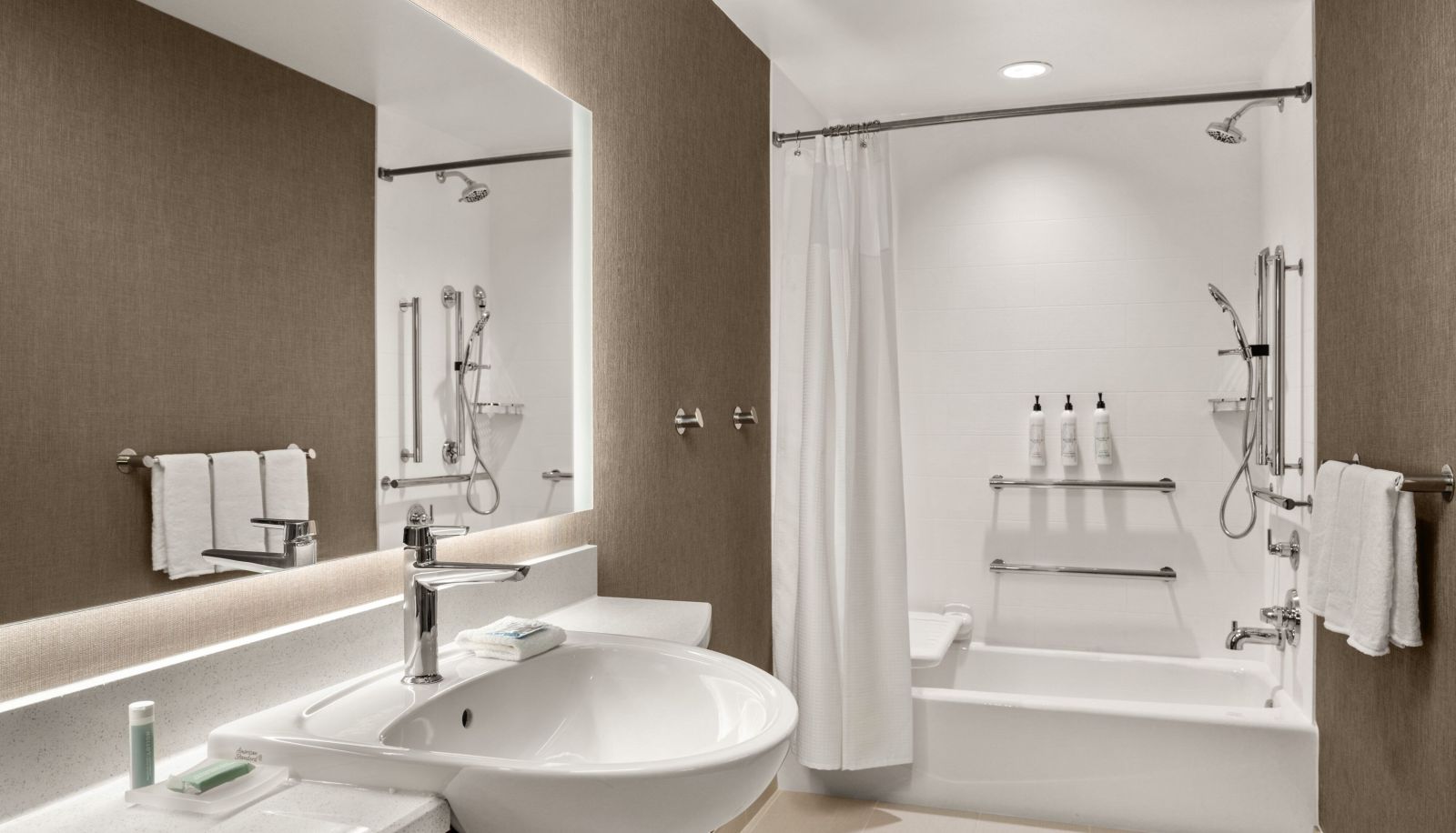 Zimmer - SpringHill Suites by Marriott Menomonee Falls