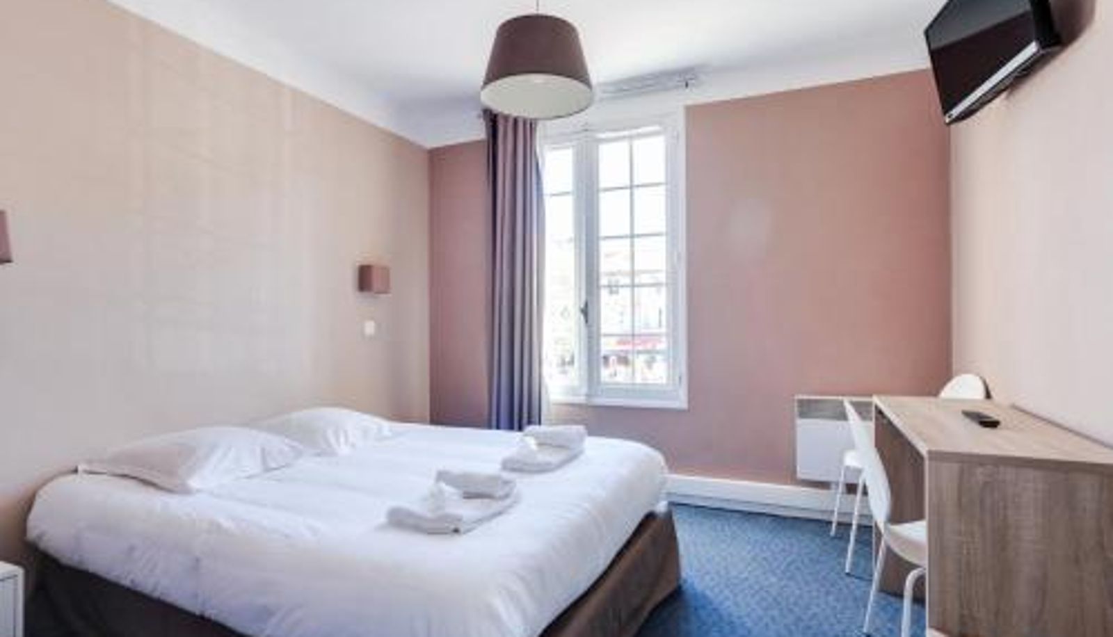 Room - Hôtel-Restaurant Le Blueberry