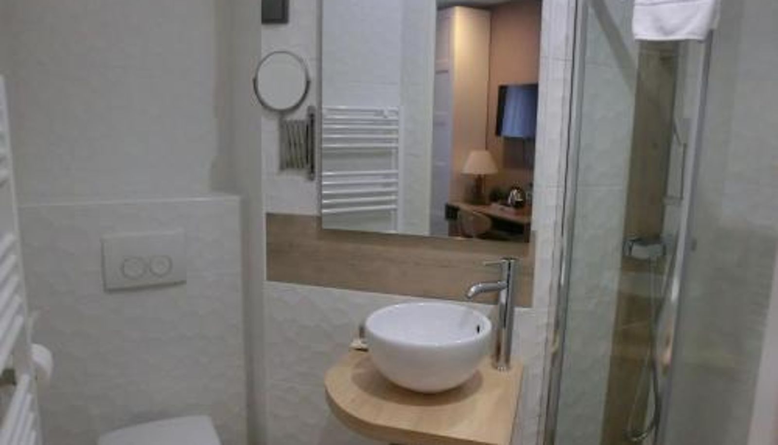 Bathroom - Hotel Sur Le Quai