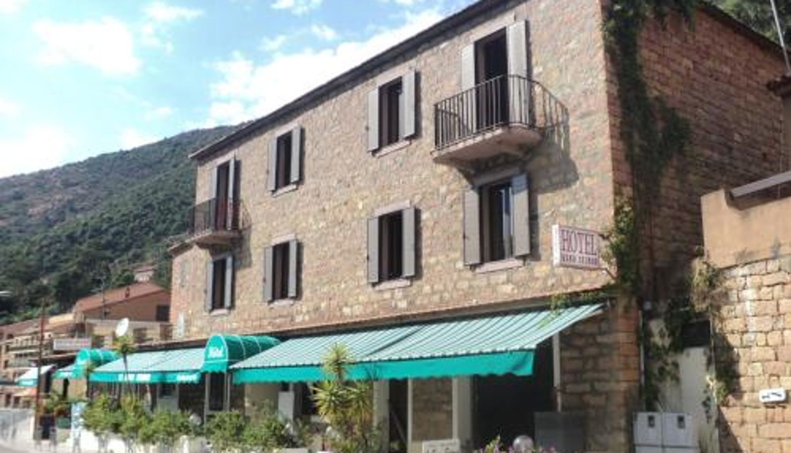 Información - Hotel & Restaurant Le Beau Sejour