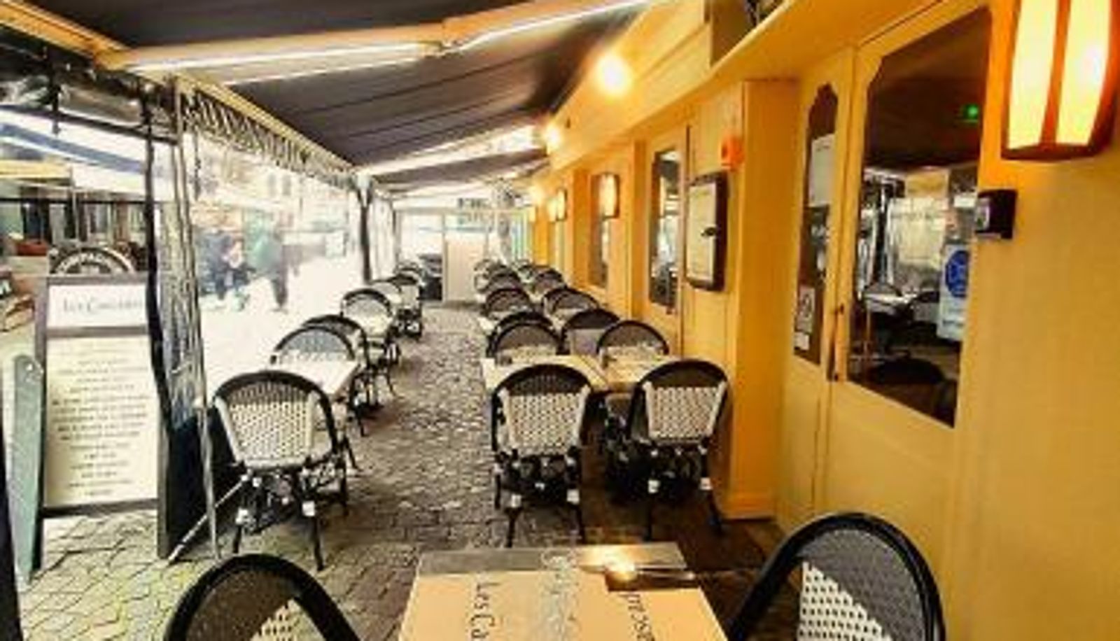 Sala prima colazione all'interno del ristorante - Les Cascades - Hôtel de Charme