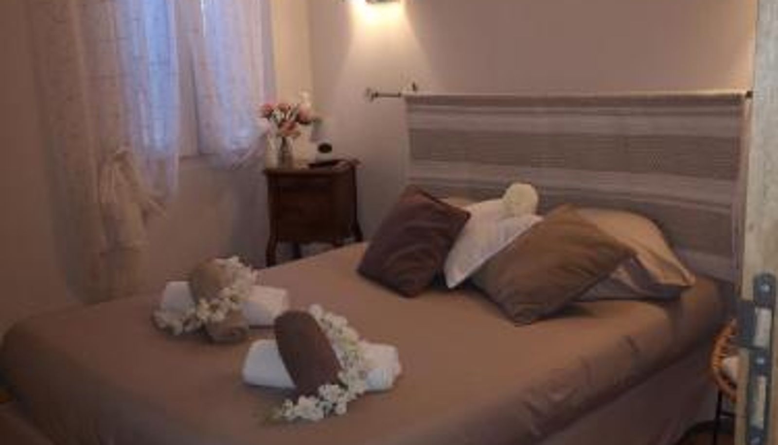Standardzimmer - Auberge de l Helvie chez Coco & Ricou