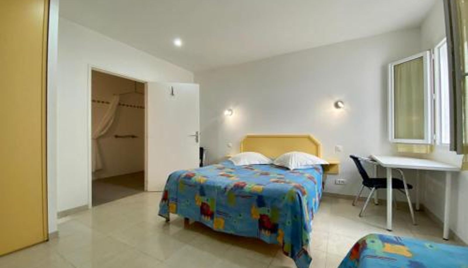 Dreibettzimmer - Hotel Myriam Vias Plage