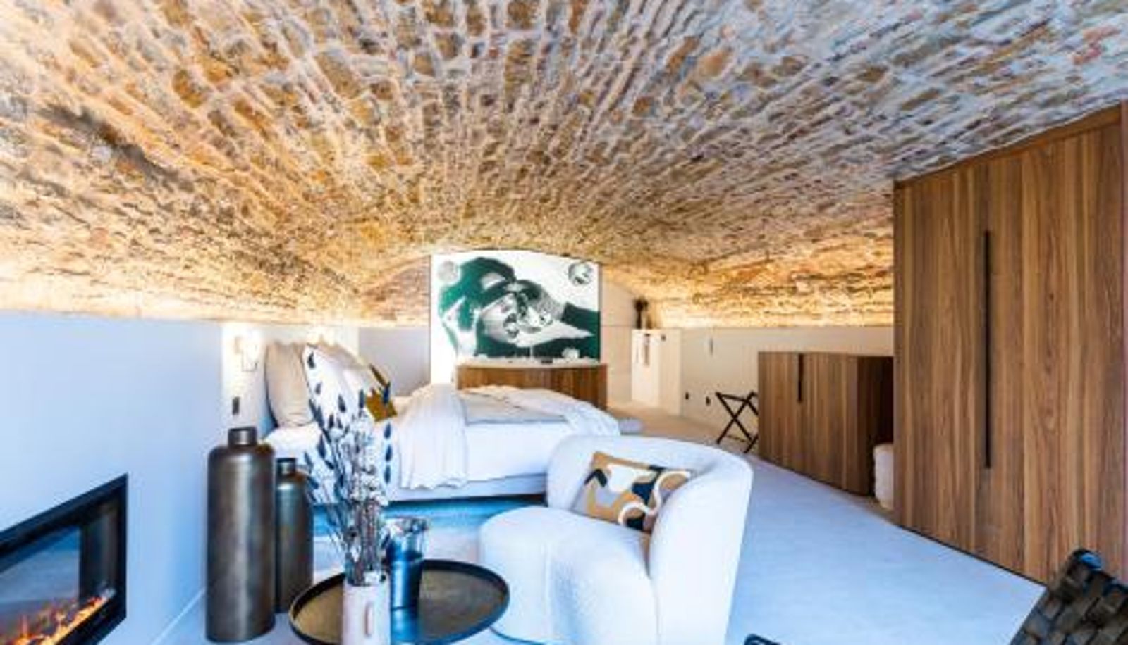 Info - Legend Majestic SPA - Insolite & Unique - Champagne - Parking privé