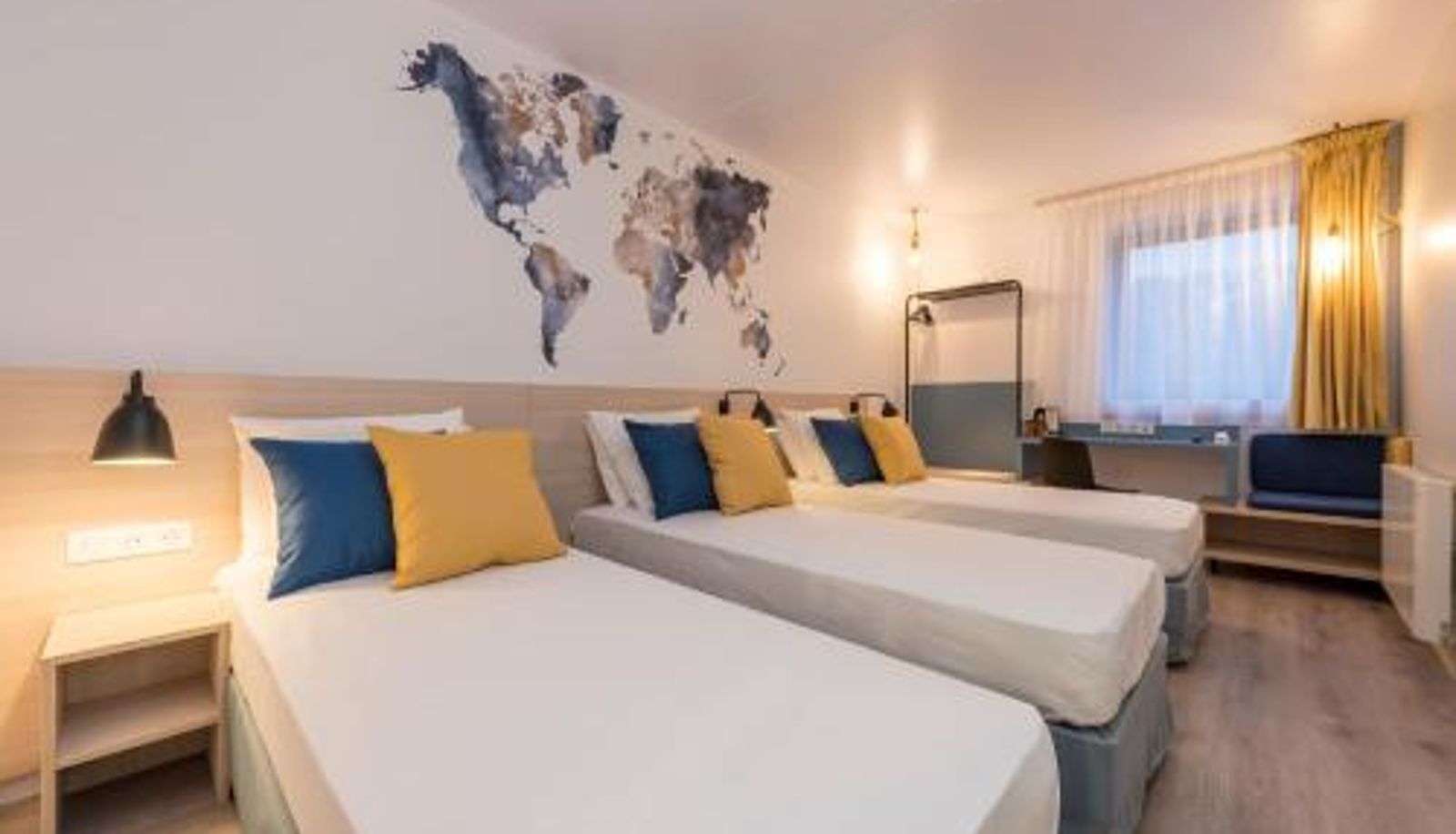Driepersoonskamer - Tulip Inn Antwerpen