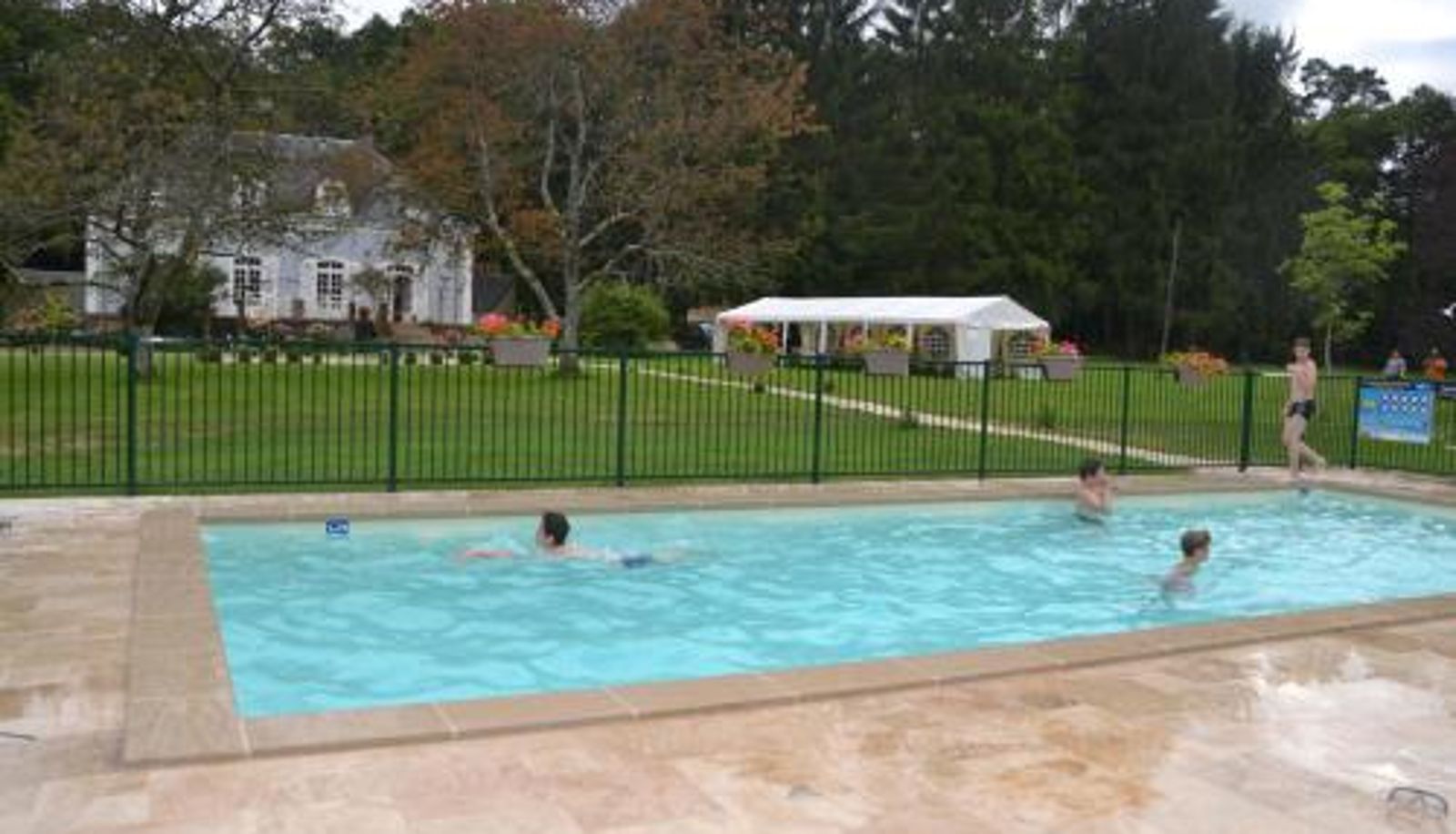 Pool - Hôtel les Grands Chênes