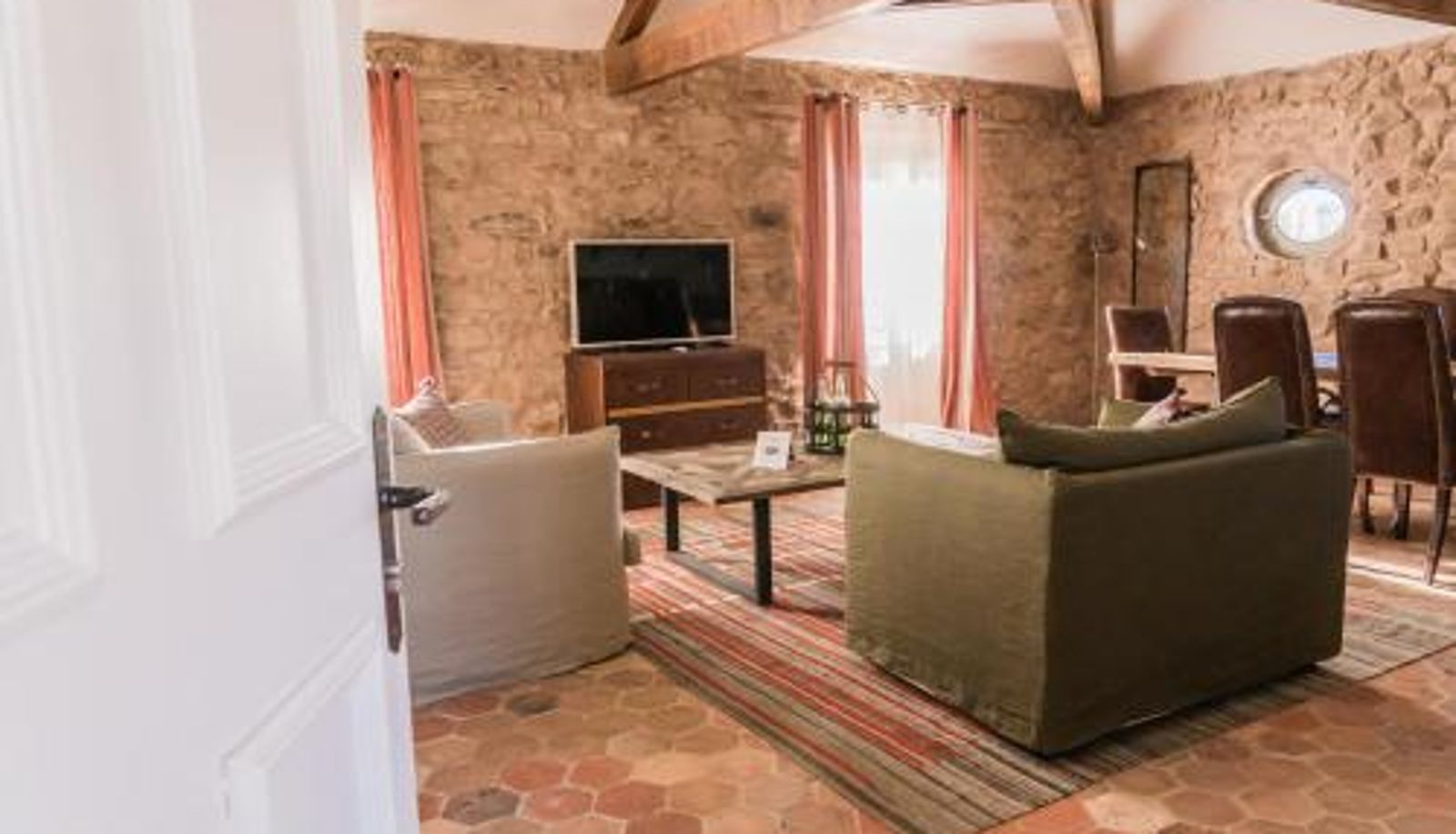 Apartment - Château Saint Roux Le Luc-Le Cannet des Maures