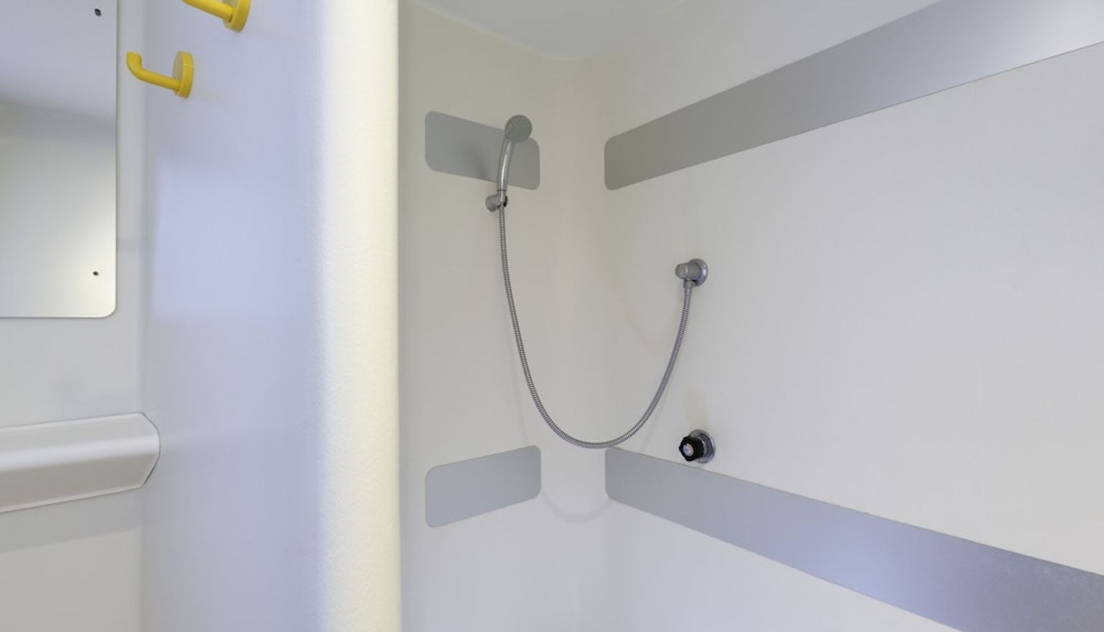 Salle de bain - hotelF1 Annecy Argonay
