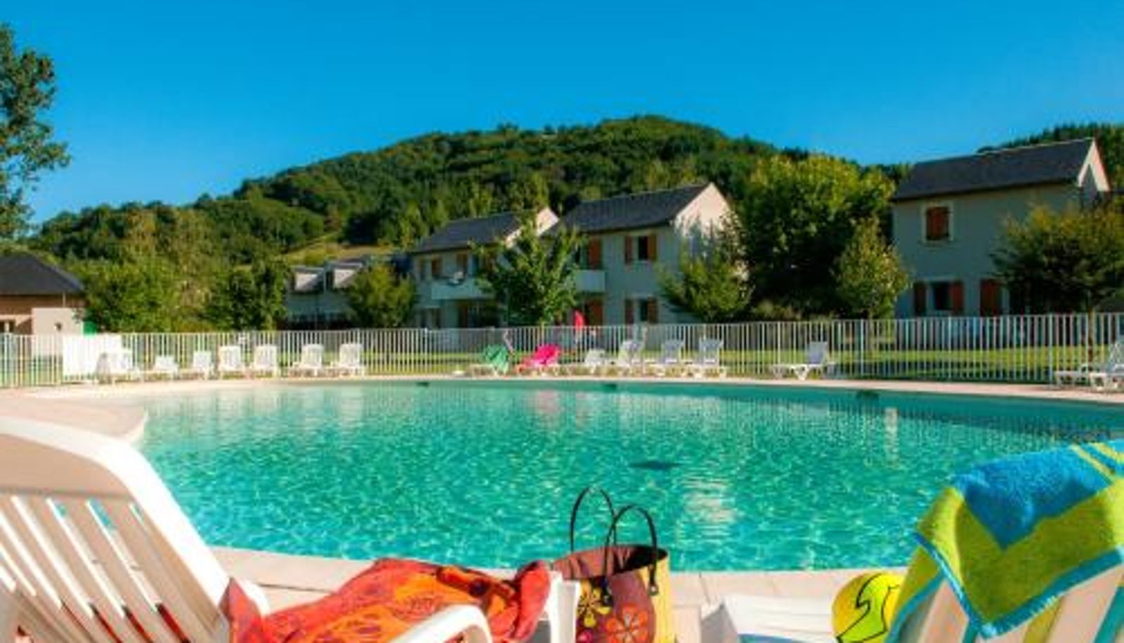 Pool - Résidence Le Village Goélia