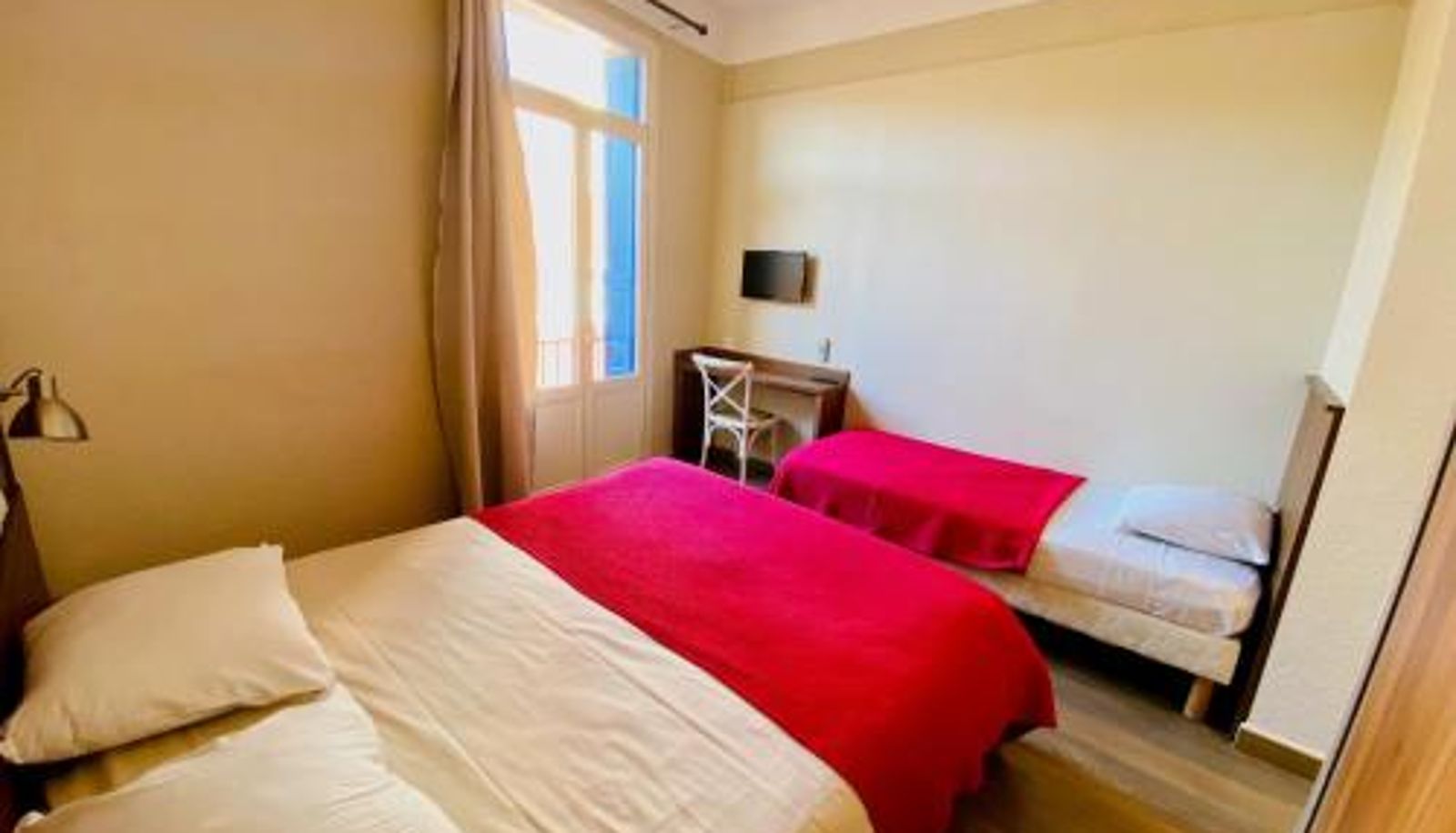 Dreibettzimmer - Chambres Rue de la République