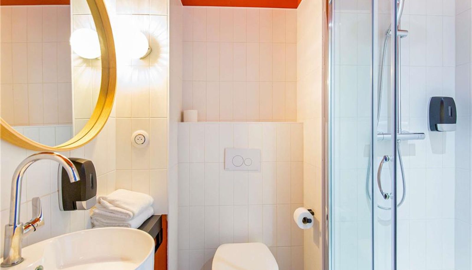 Kamer - greet hotel Salon de Provence