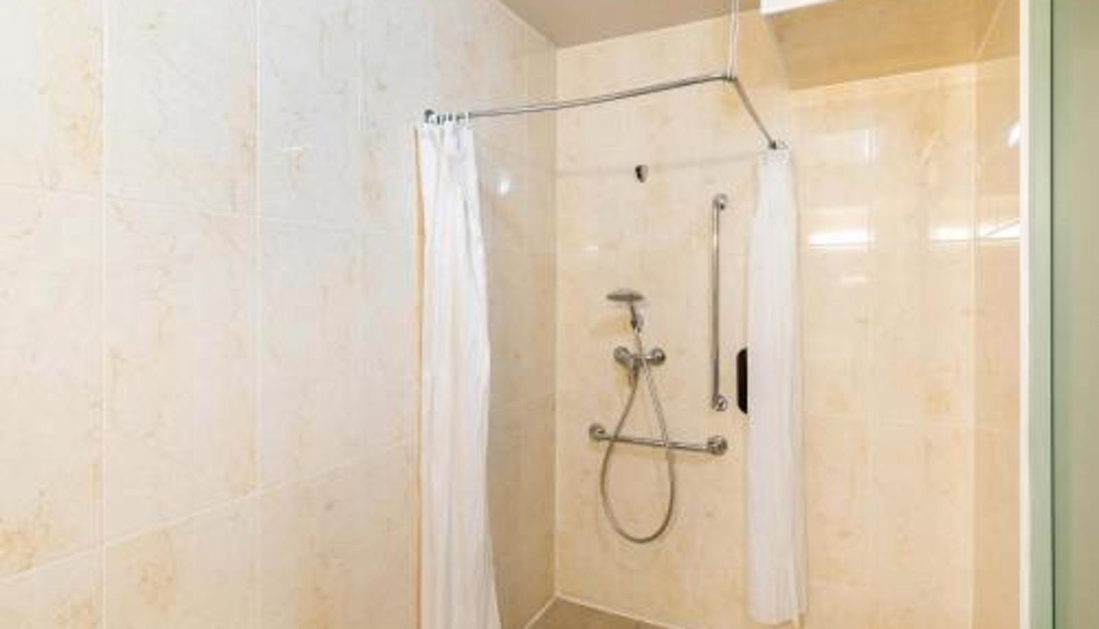 Room - B&B HOTEL Agen