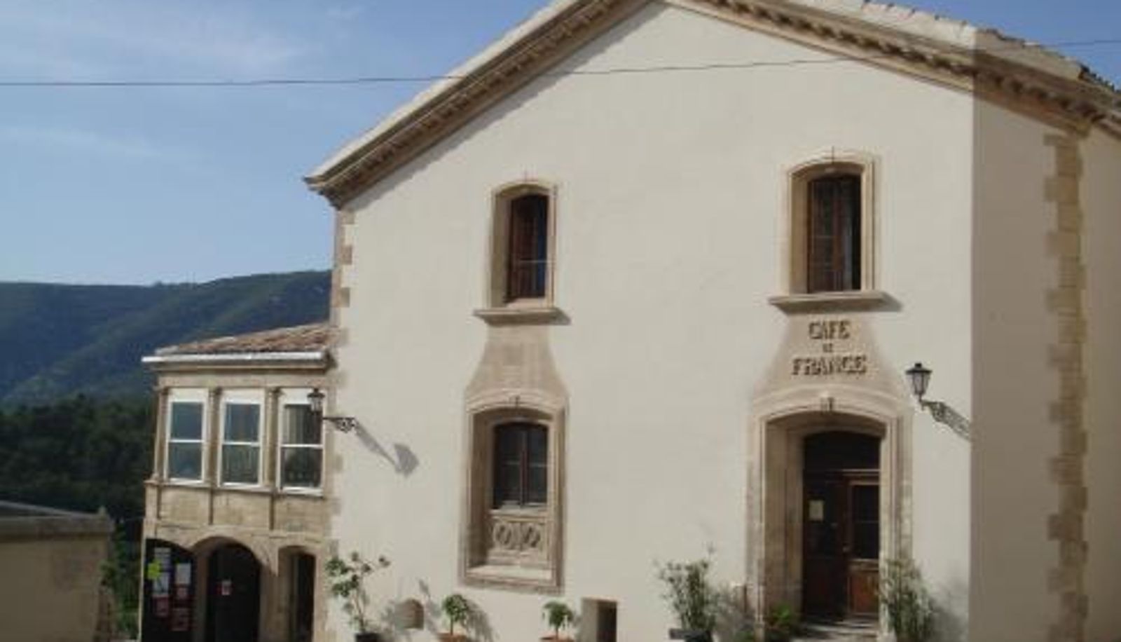 Info - Cafe de france