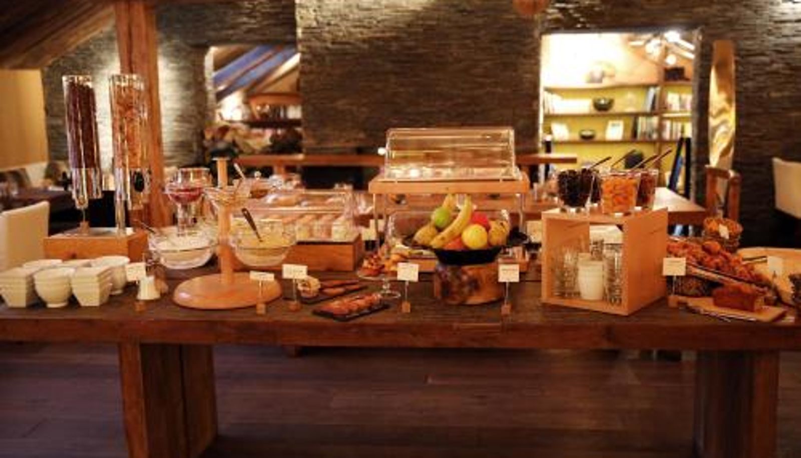 Sala prima colazione all'interno del ristorante - Hotel Le Savoy