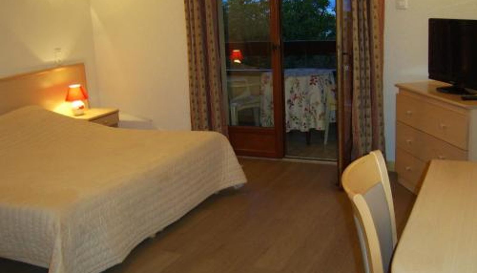 Chambre - Hôtel Les Pavillons du Golf
