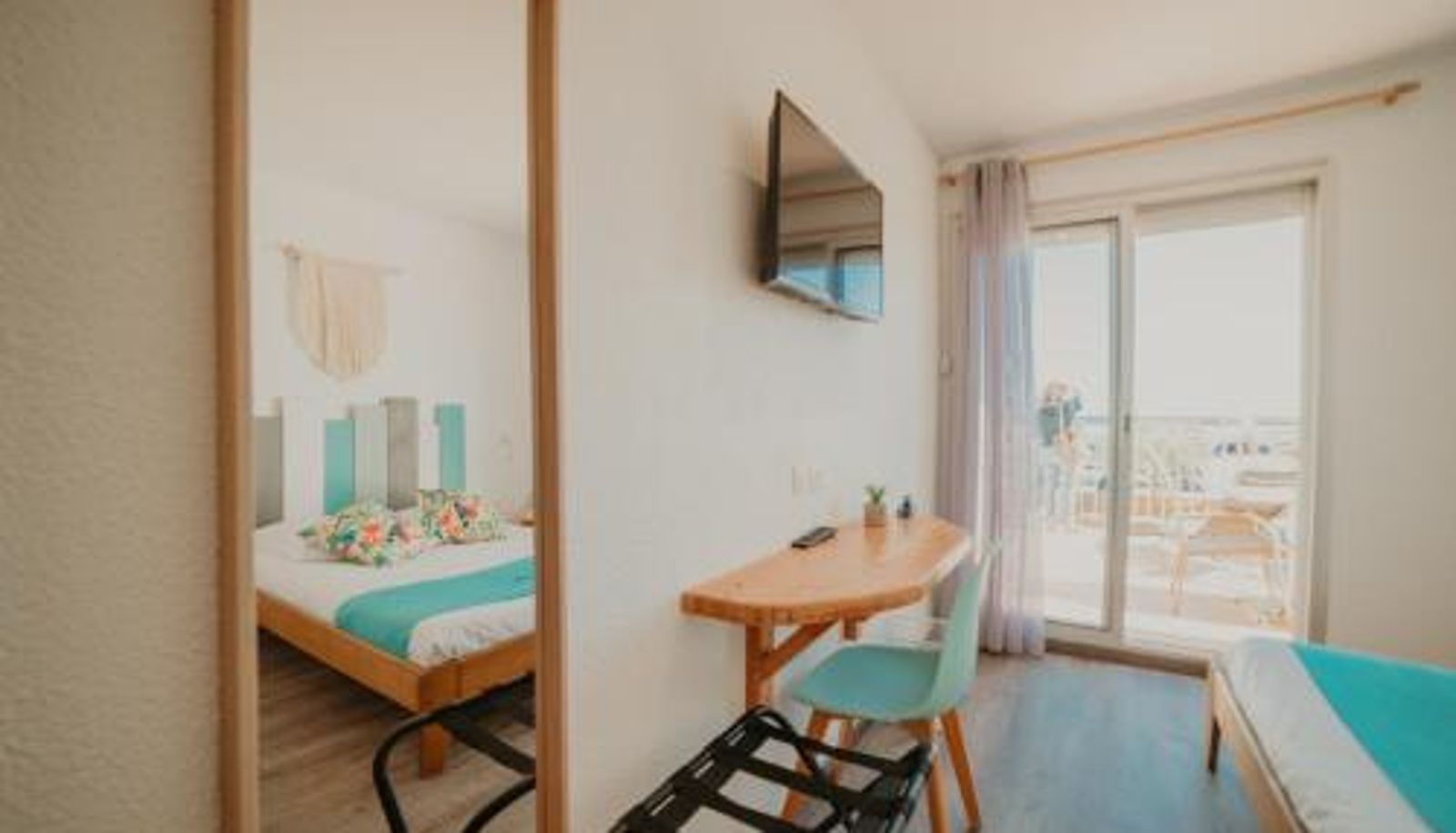Zimmer - Sunrise Beach Hotel