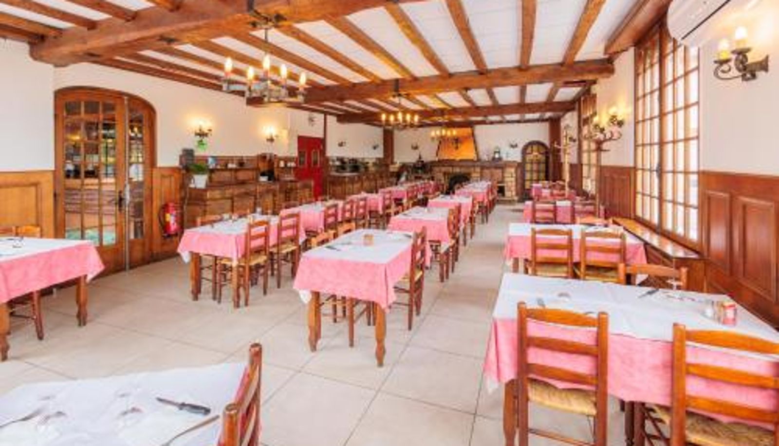 Frühstücksraum innerhalb des Restaurants - Le Bel Air