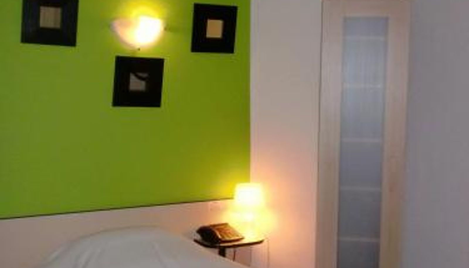 Info - Hôtel Les Acteurs