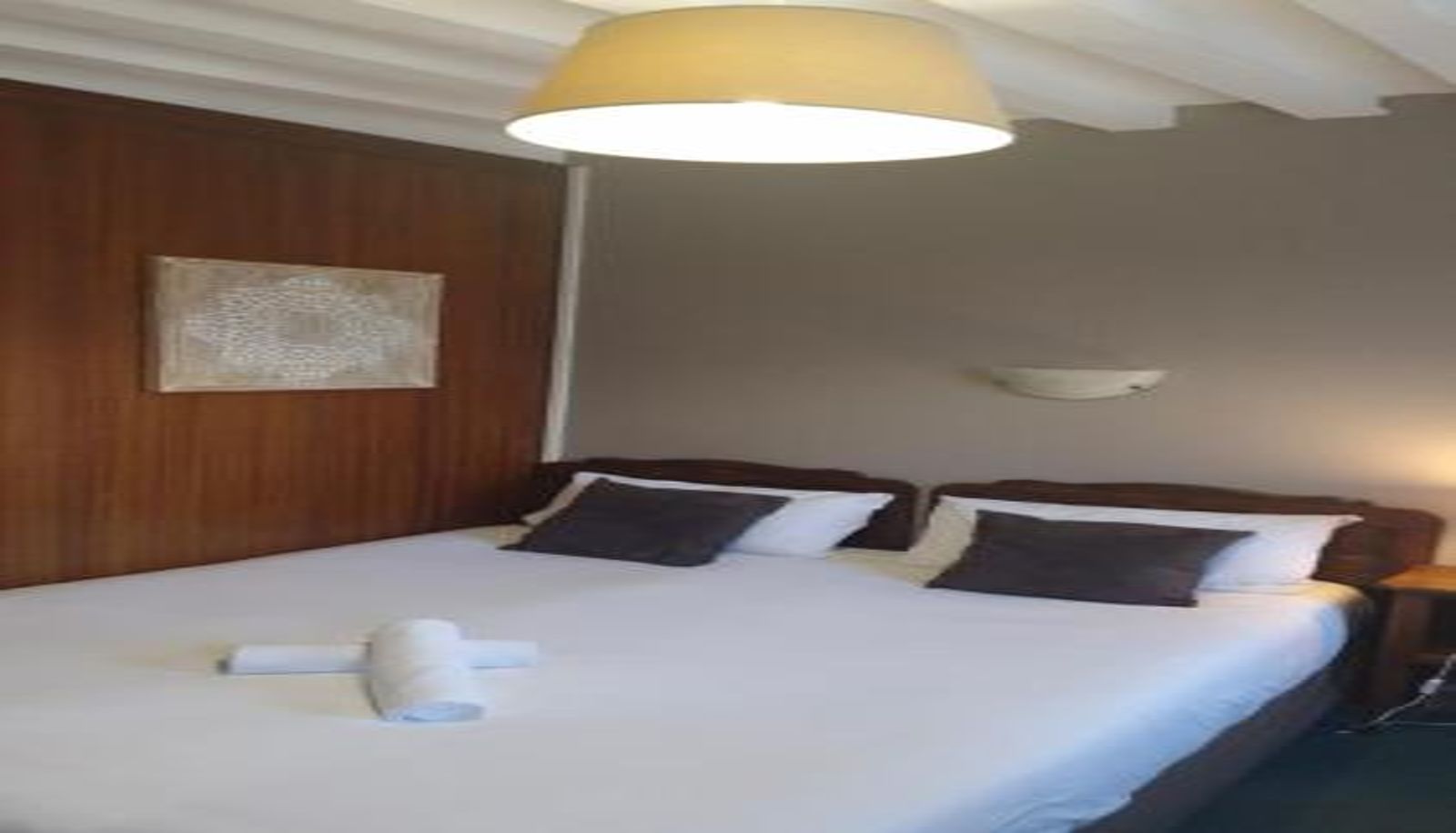 Habitación - Hotel Saint Etienne