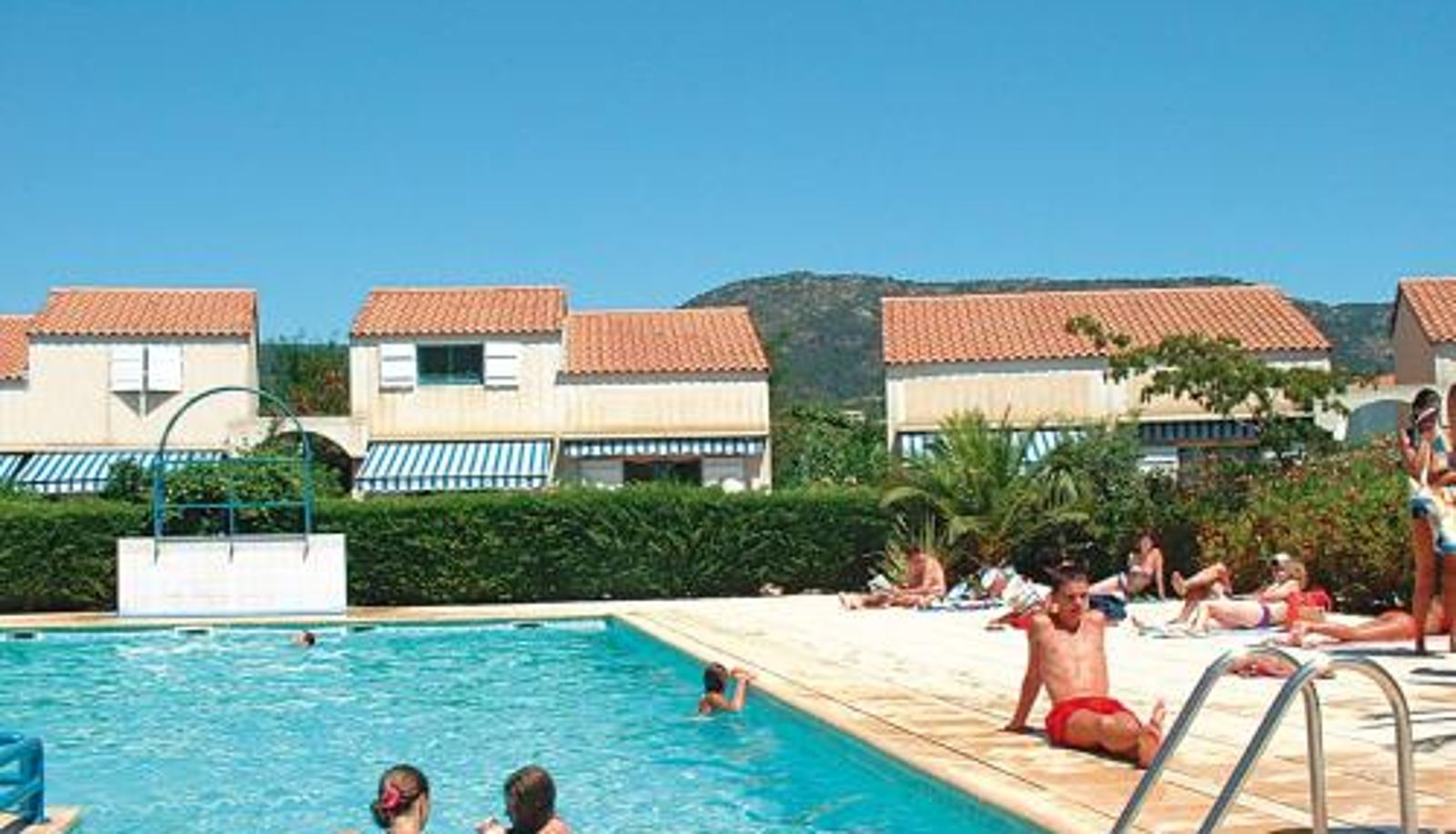 Pool - Lagrange Vacances Le Domaine d’Azur et Tahiti Park