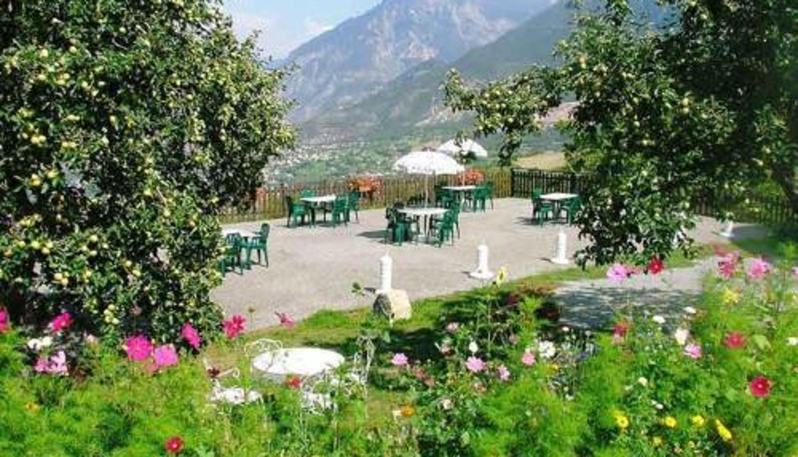 Terrace - Auberge du Rochasson