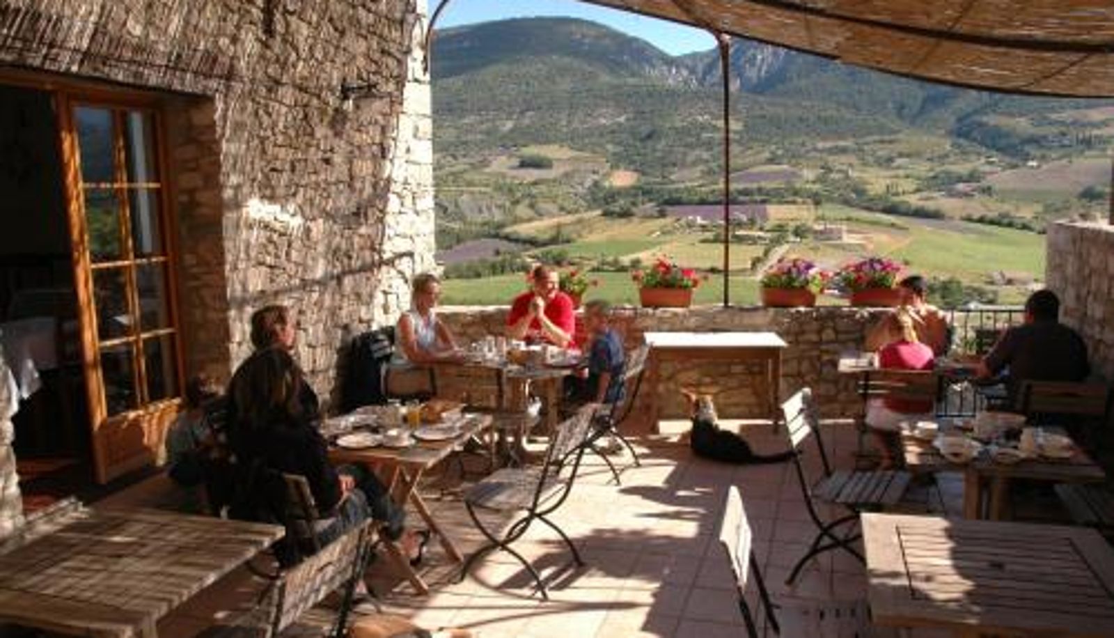 Breakfast room within the restaurant - La Clavelière