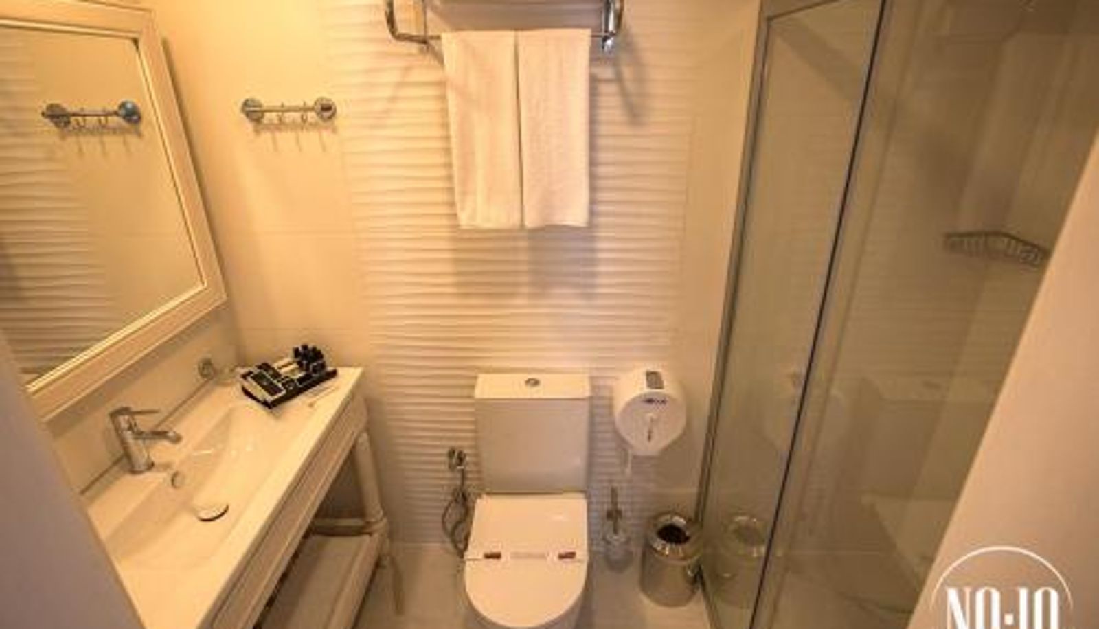 Zimmer - No 10 Hotel