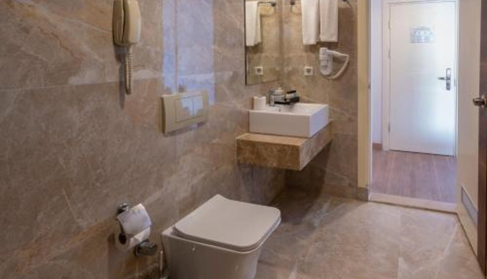 Badezimmer - FORE RESORT & SPA