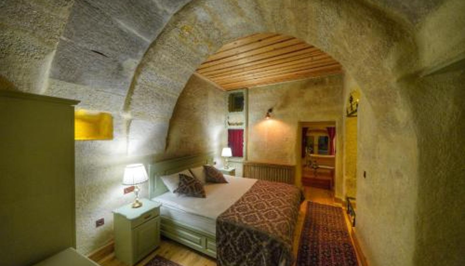 Suite - Takaev Cave House