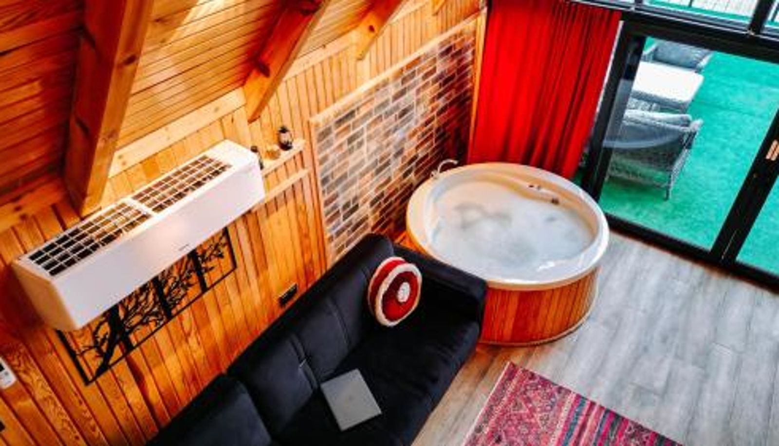 Info - Aurora Suit Bungalov