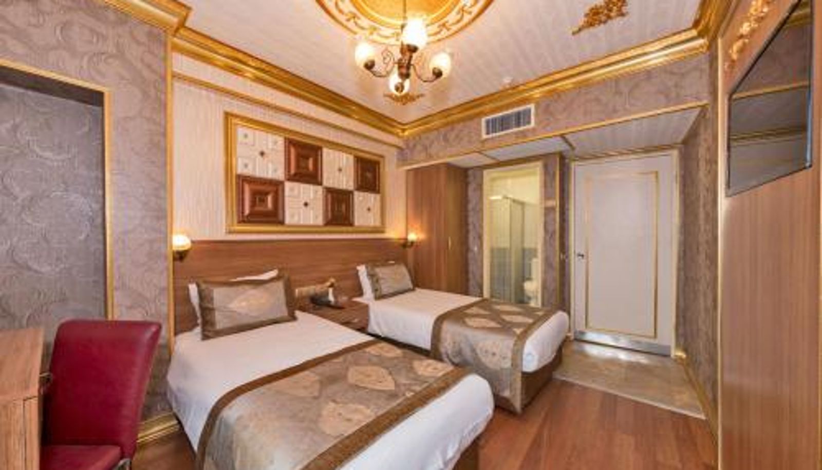 Room - Version Hotel Grand Bazaar