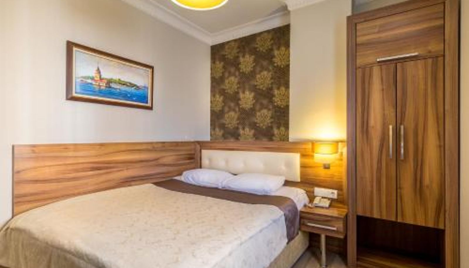 Info - My Rose Hotel