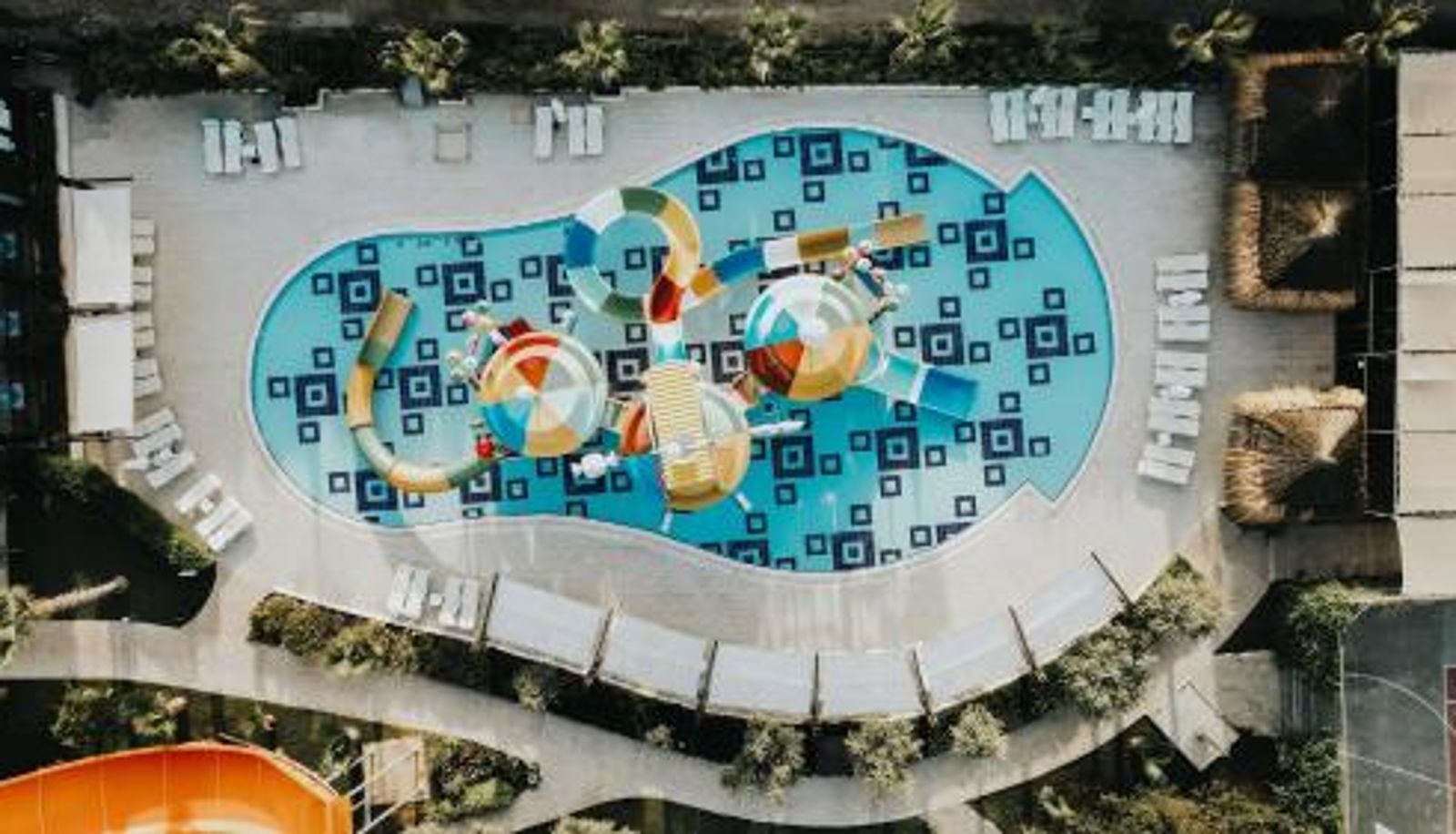 Zwembad - Saturn Palace Resort