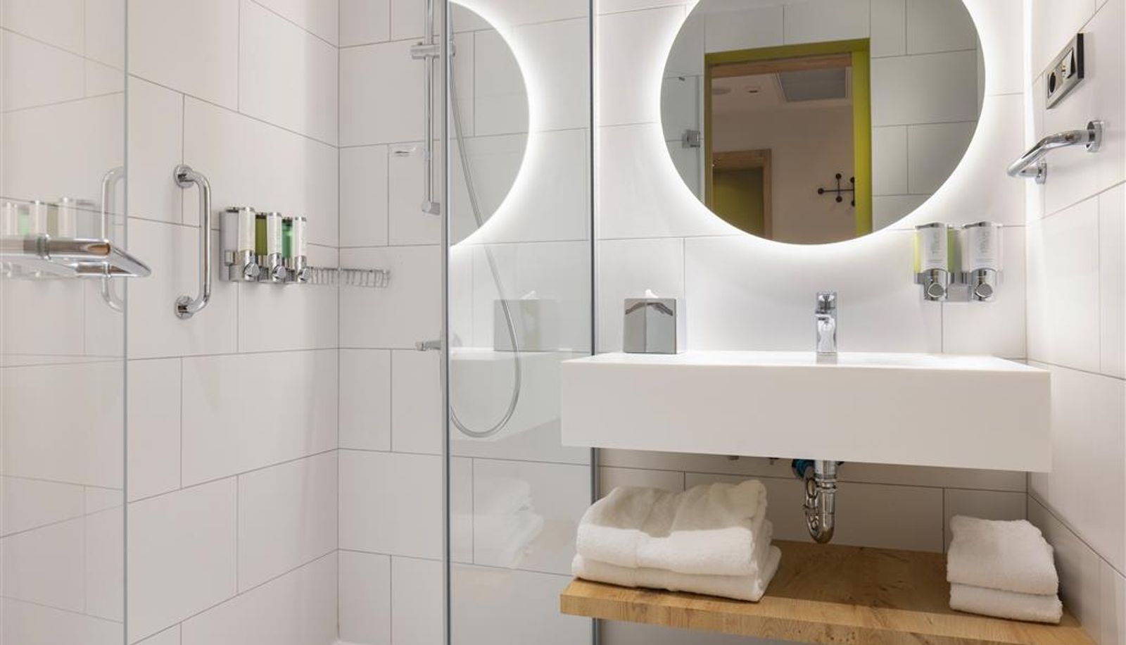 Room - Hampton by Hilton Cerkezkoy