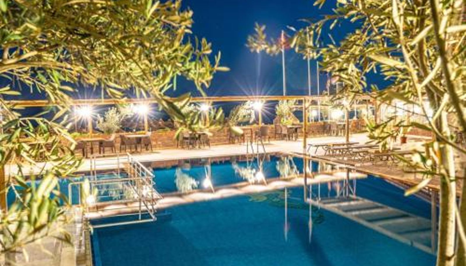 Pool - Tas Otel 17
