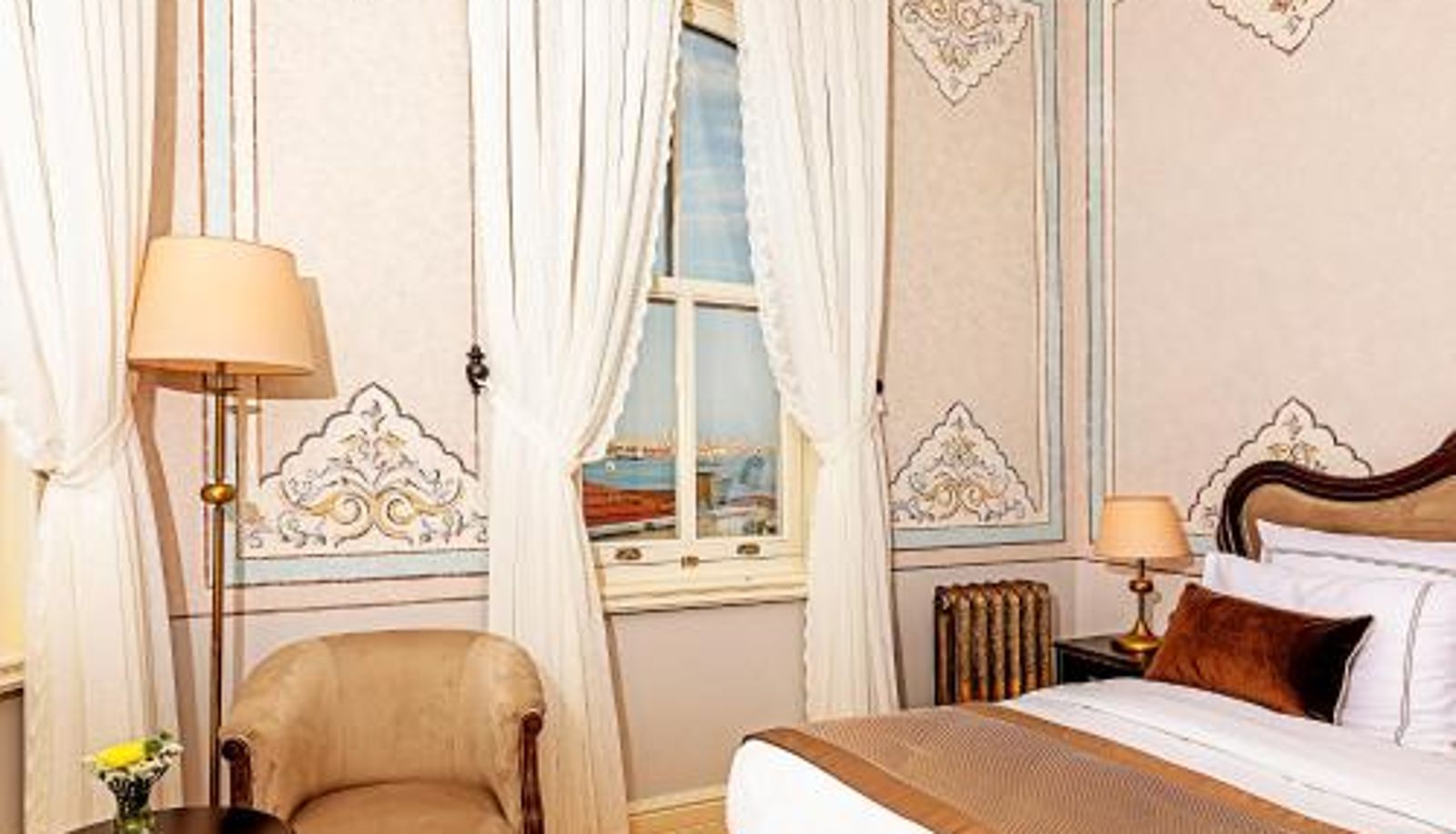 Suite - Meroddi Barnathan Hotel