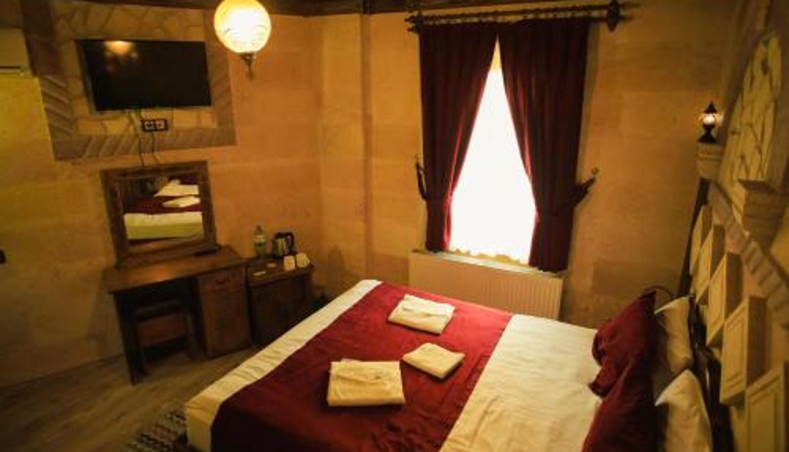Zimmer - Peace Stone House