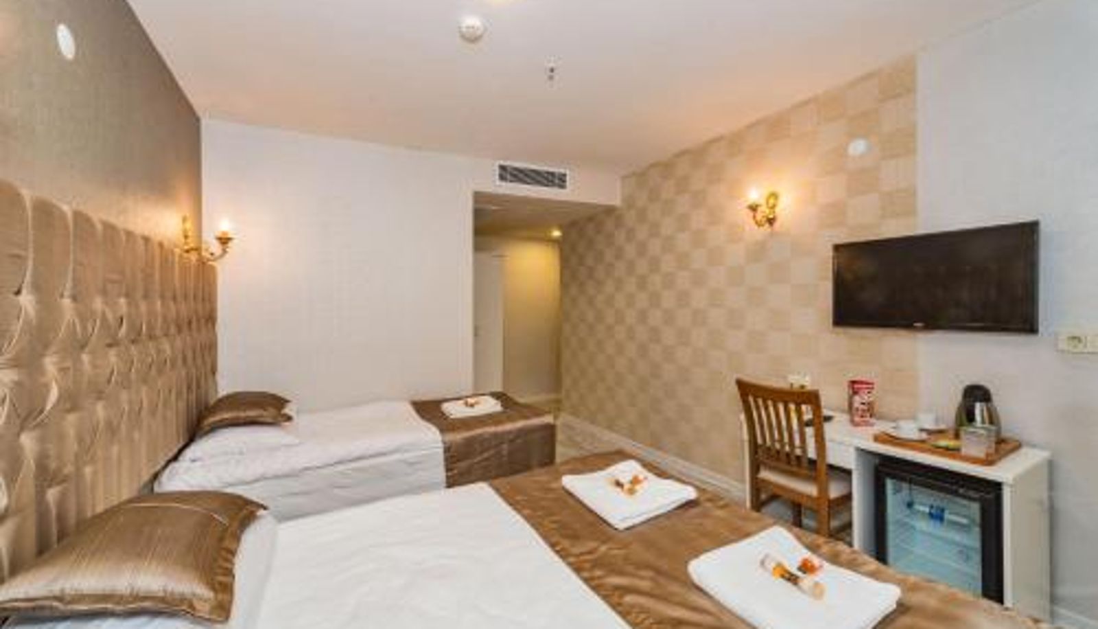 Triple room - Grand Pamir Hotel