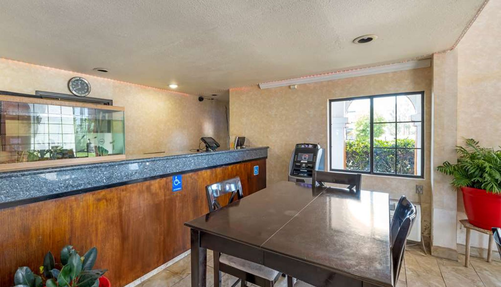 Lobby - Econo Lodge Moreno Valley