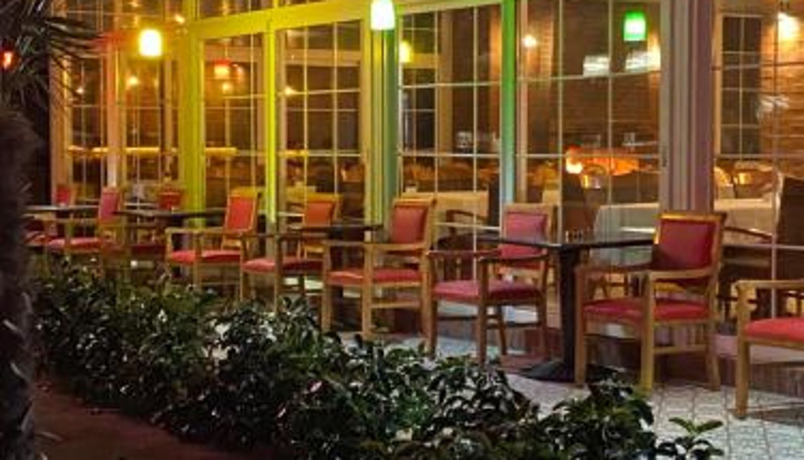 Ontbijtzaal in het restaurant - OFURO WORLD HOTEL SPA