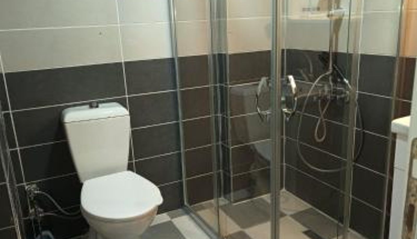 Apartment - White Crown Apartman ve Yaşam Merkezi