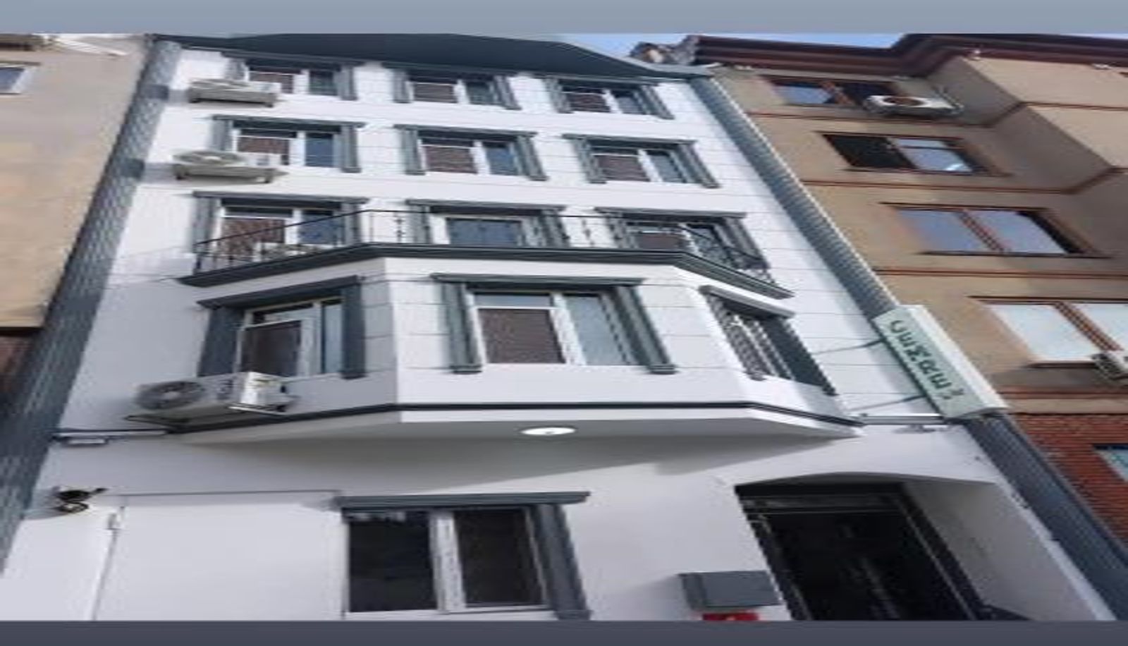 Zewnętrzna część hotelu - Kadıköy Cemre