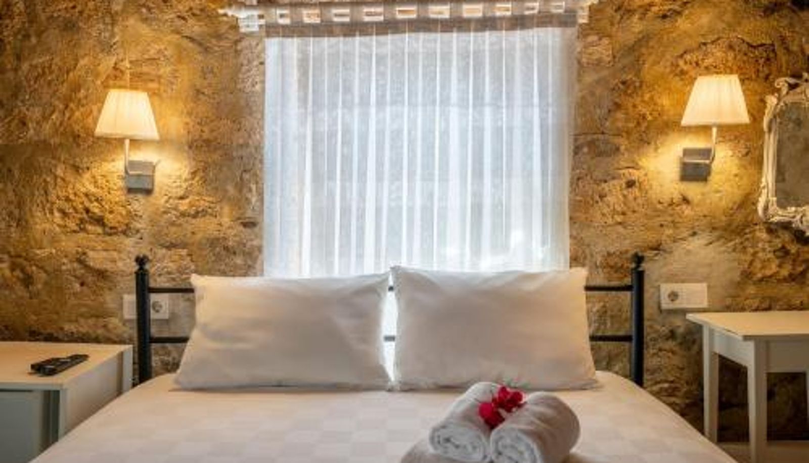 Camera - İmerek Taş Ev Otel Alaçatı