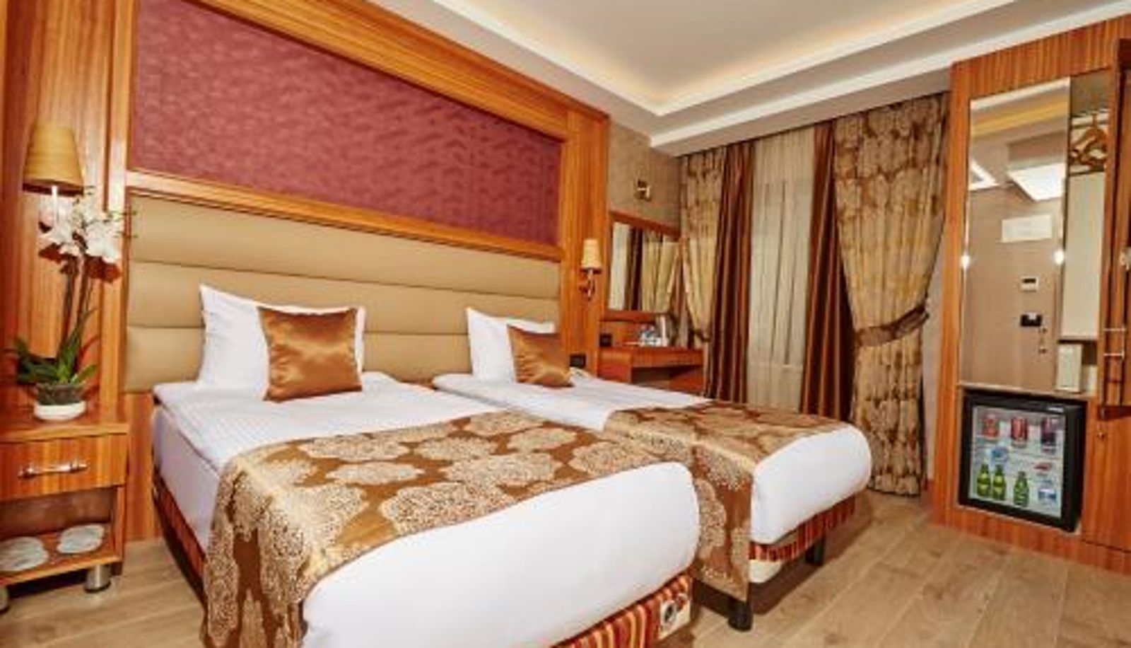 Info - Ilkbal Deluxe Hotel &Spa Istanbul