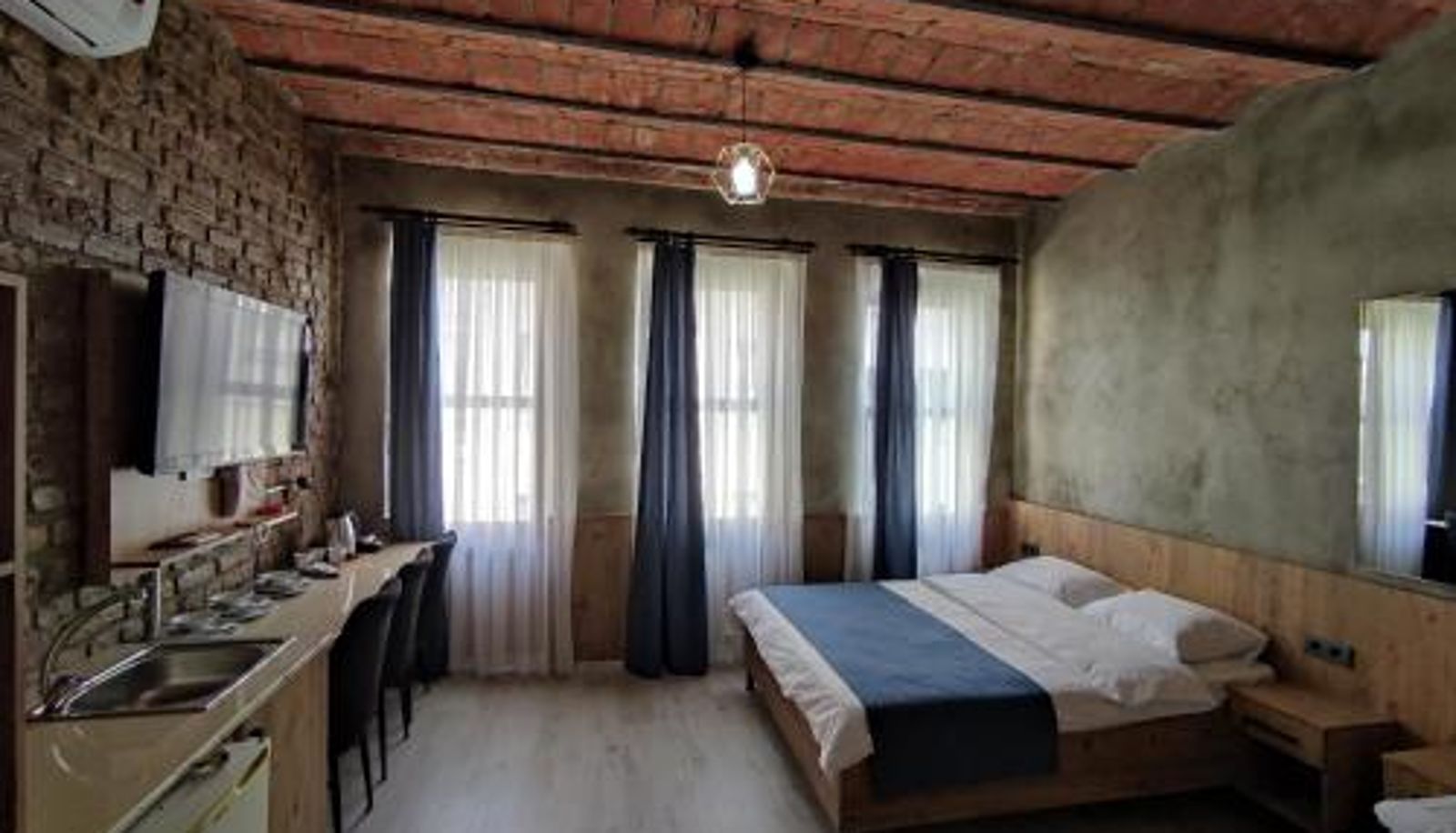Zimmer - Life Span Hotels