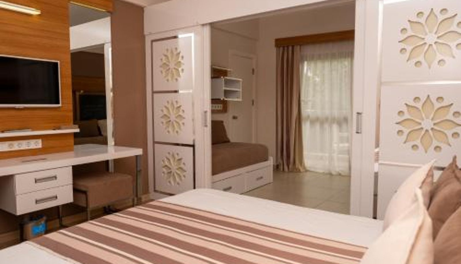 Habitación - Holiday Village Türkiye