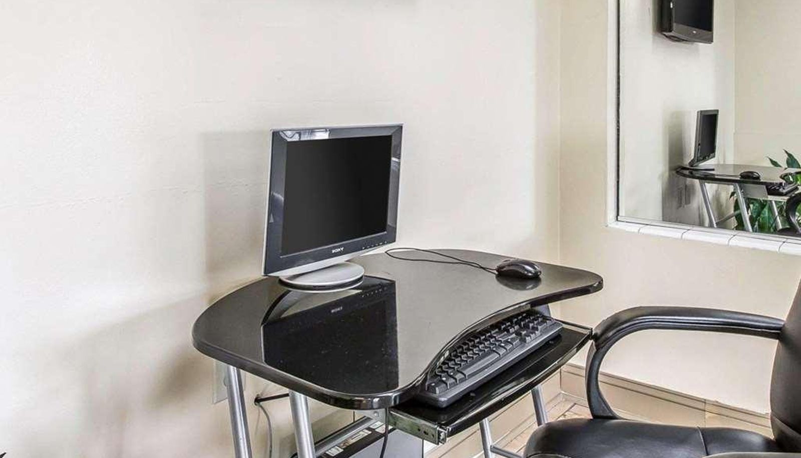 Business centre - Econo Lodge
