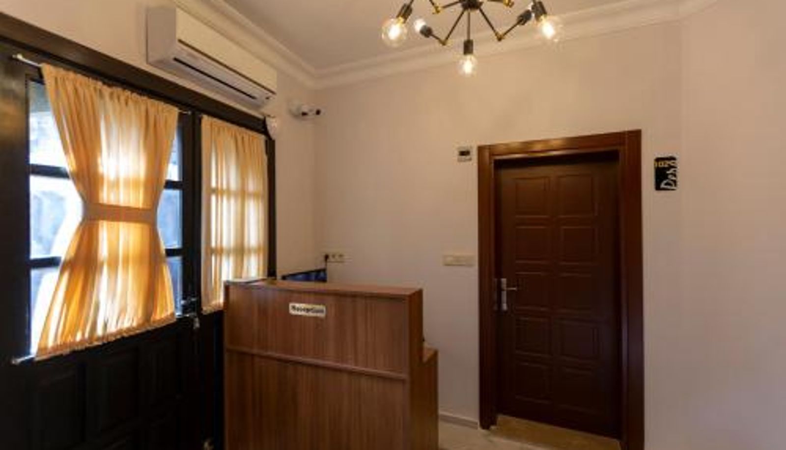 Info - Pera Boutique Hotel