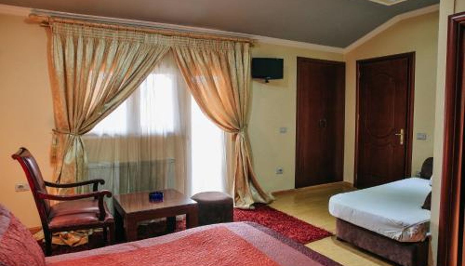 Info - Gold Hotel