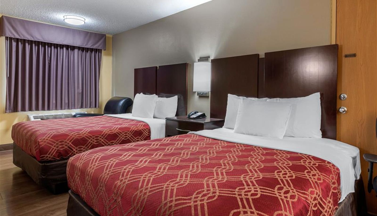 Room - Econo Lodge Lexington Southeast